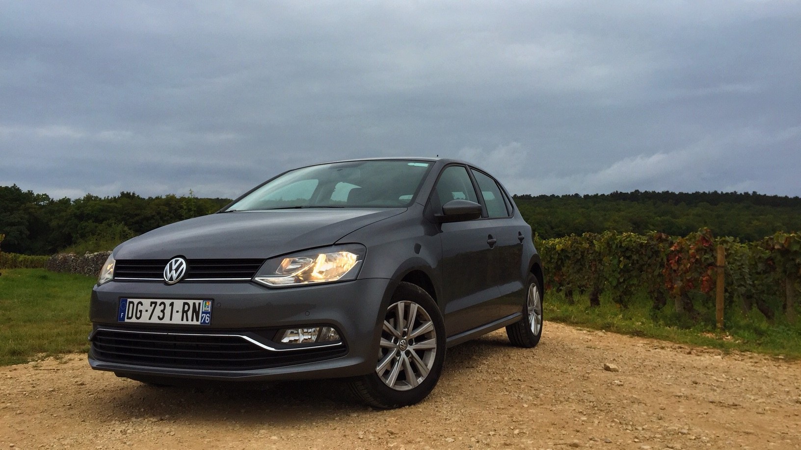 Volkswagen Polo Review 2015