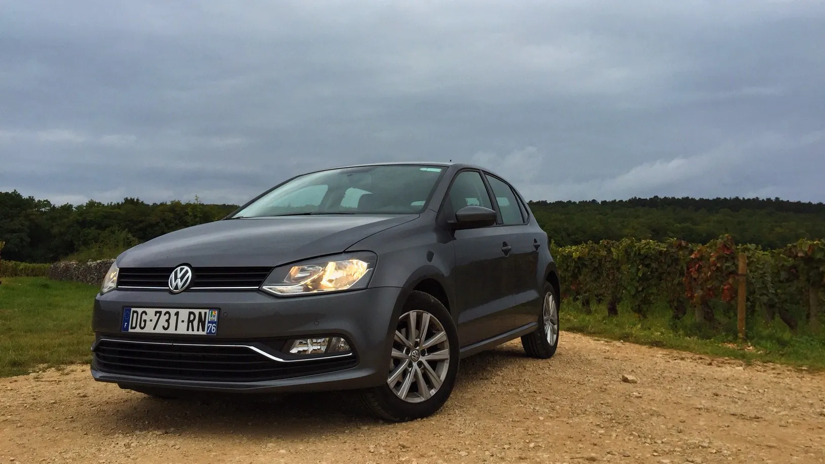 Volkswagen Polo Review 2015