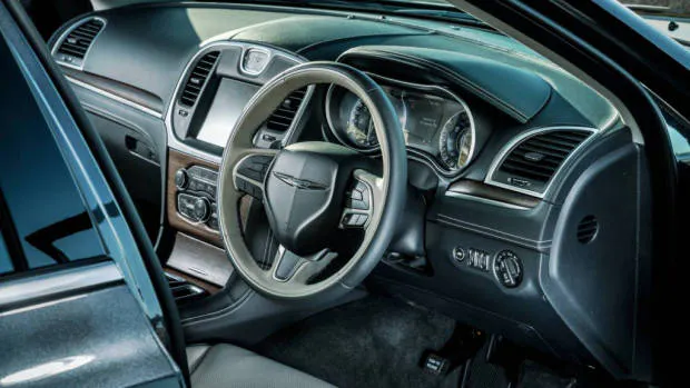 Chrysler 300 Review