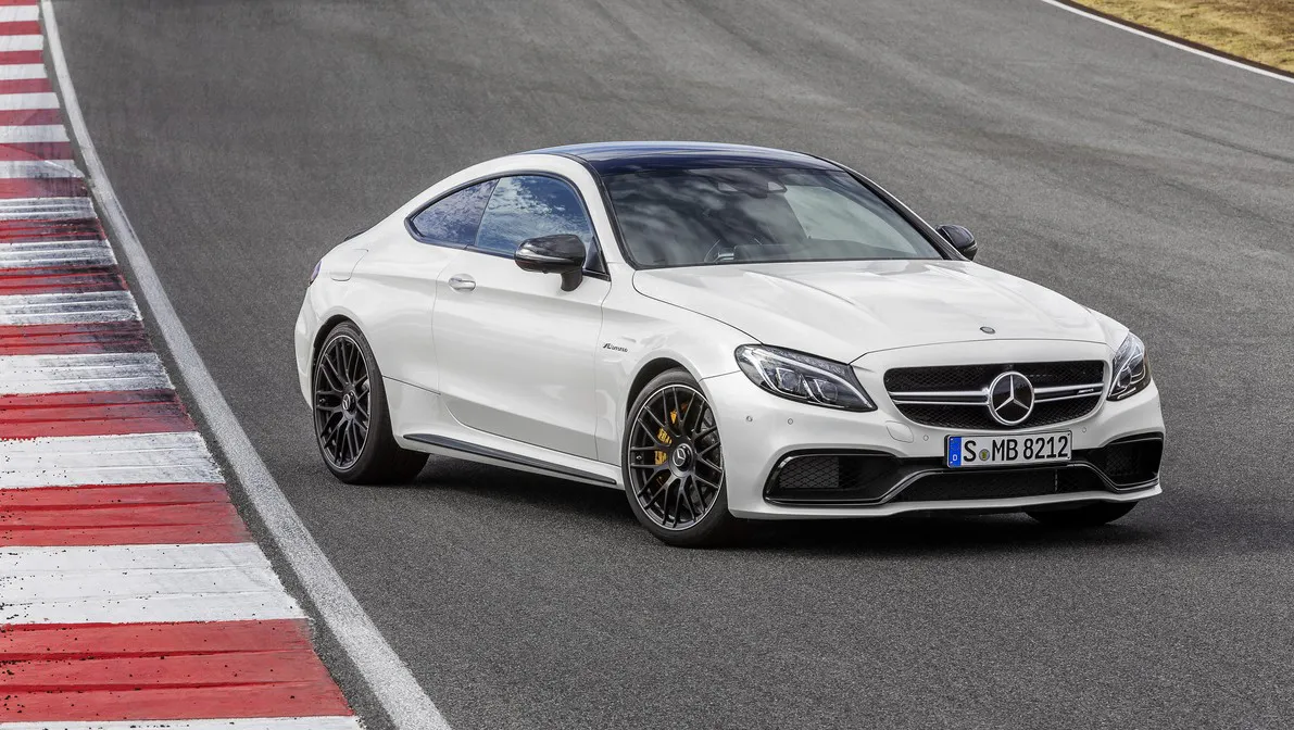 2016 Mercedes-AMG C63 Coupe unveiled with biturbo V8