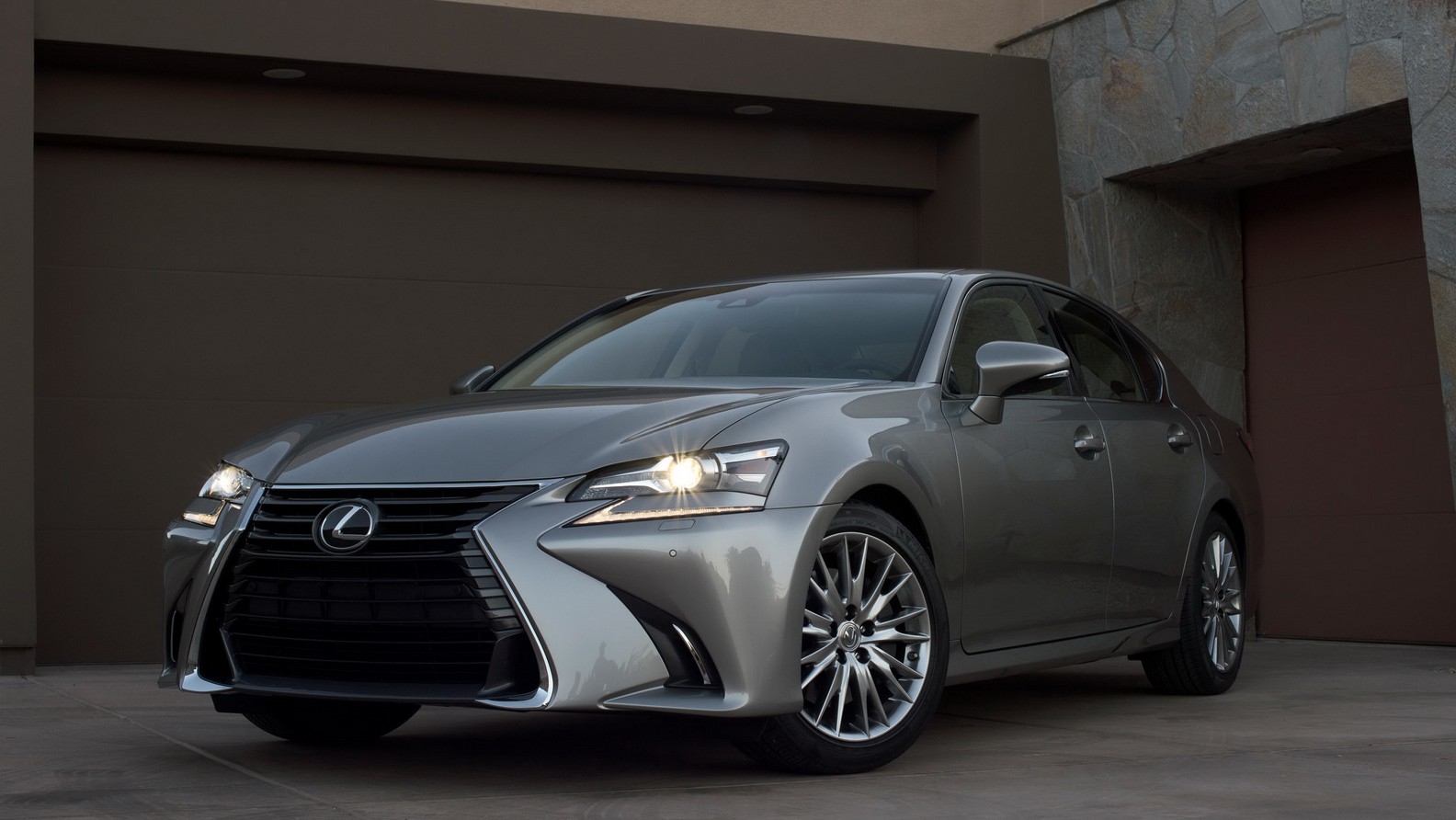 2016 Lexus GS 200t brings turbo and new look