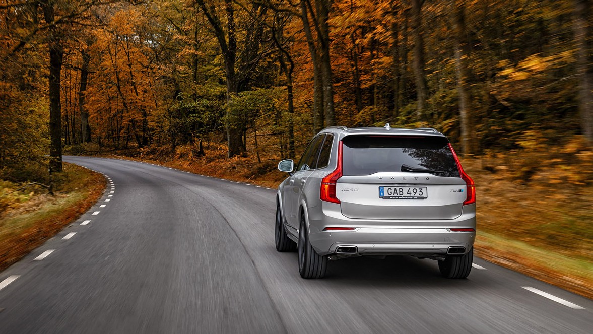 Swede speed: the Volvo XC90 T8 Polestar 2016
