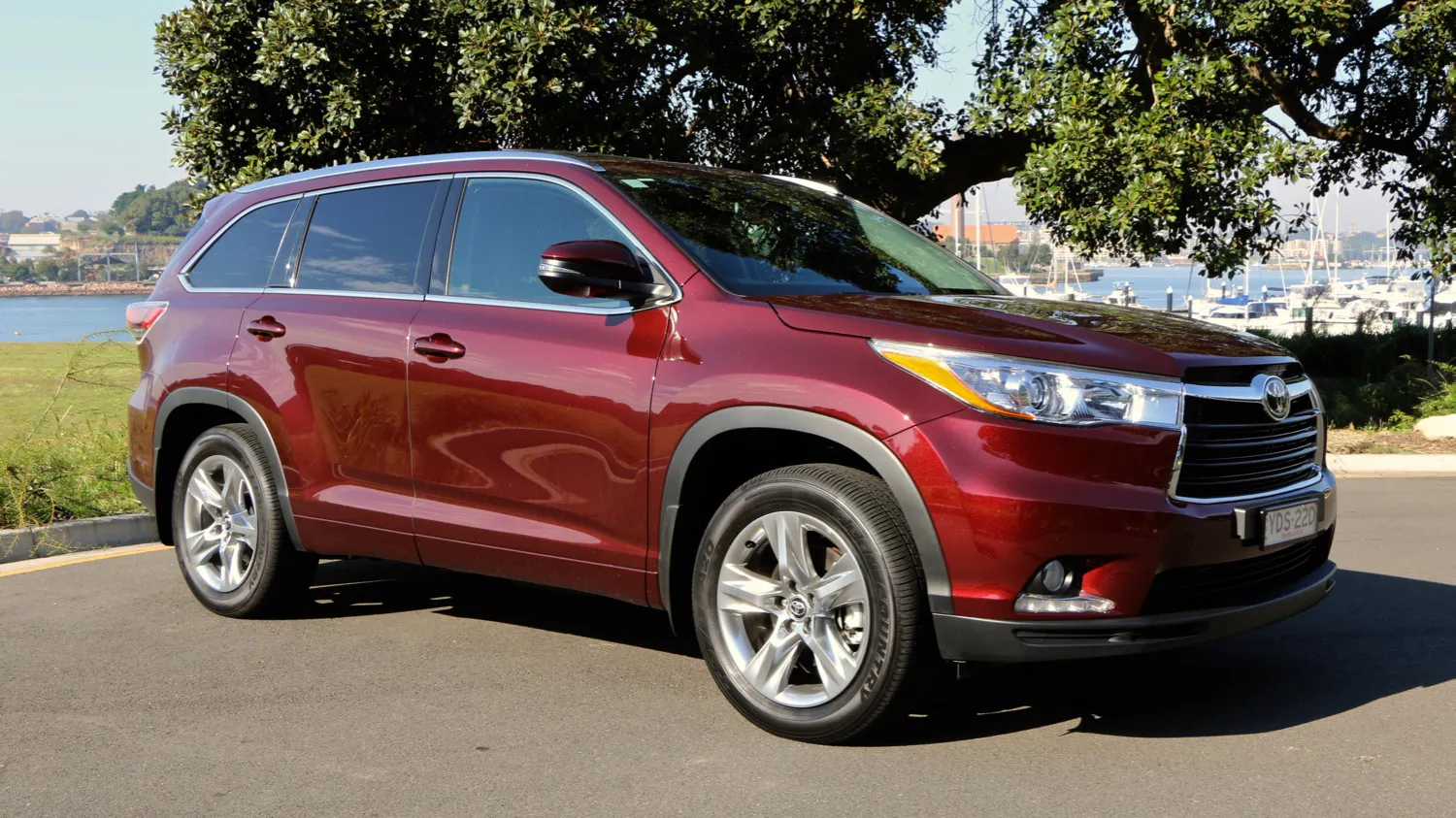 2016 Toyota Kluger Grande Review