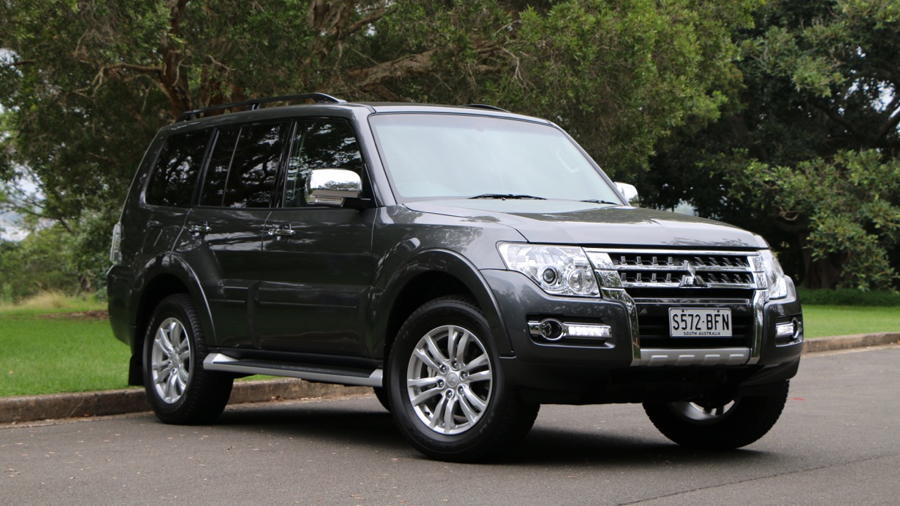 2016 Mitsubishi Pajero Review