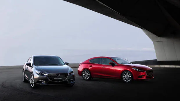 2017 Mazda 3 Australia - Chasing Cars