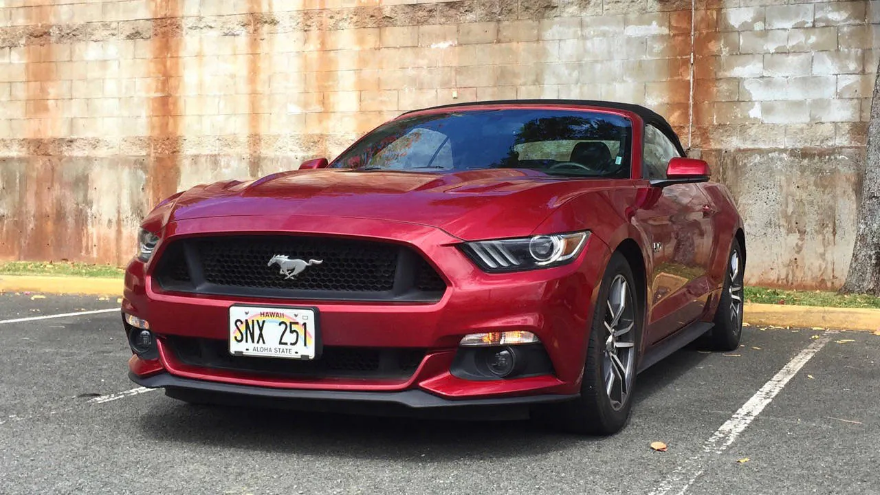 Driving the 2016 Ford Mustang GT in Hawaii