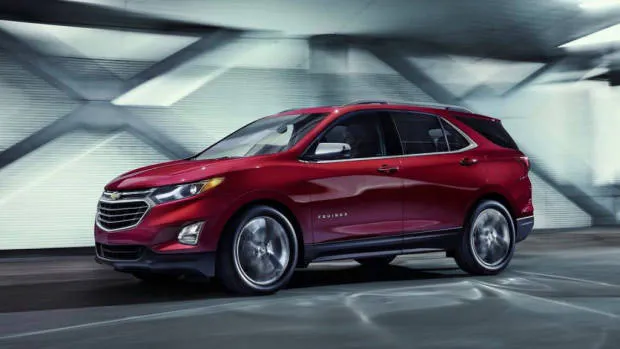 2017 Chevrolet Equinox in motion – Chasing Cars