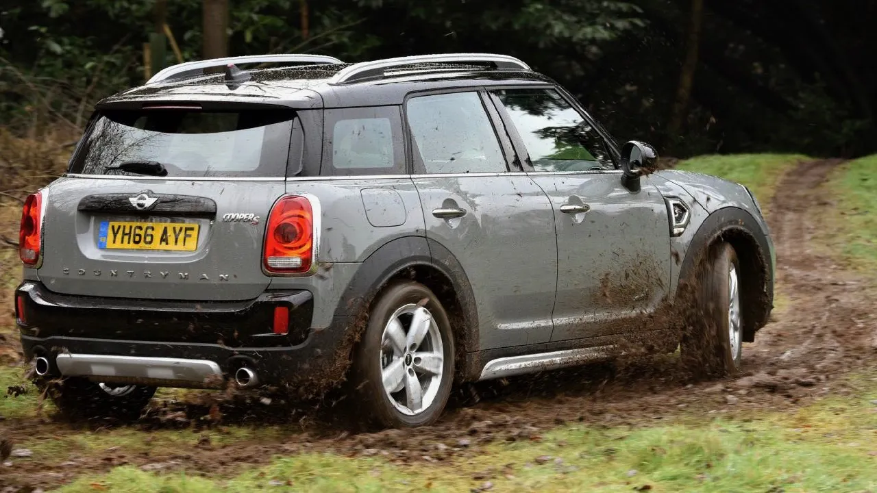 Second-gen 2017 MINI Countryman arriving soon from $39,900