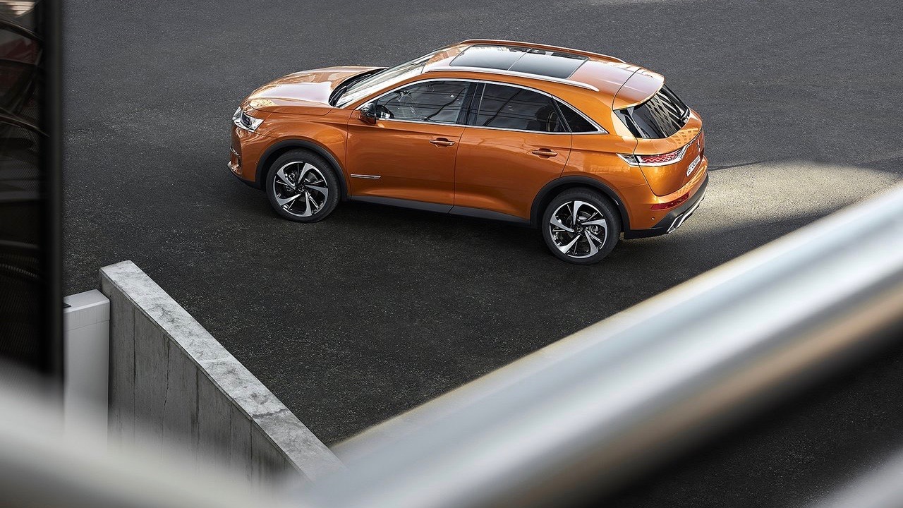 2018 DS7 Crossback unveiled at the 2017 Geneva Motor Show