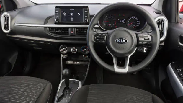 2017 Kia Picanto dashboard