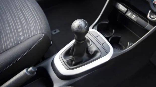 2017 Kia Picanto gearknob