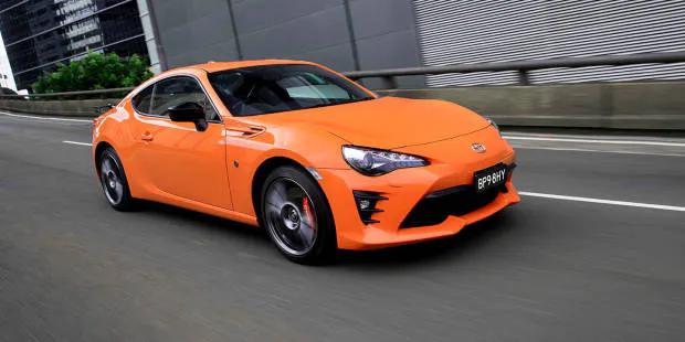 2017 Toyota 86 Limited Edition orange front moving