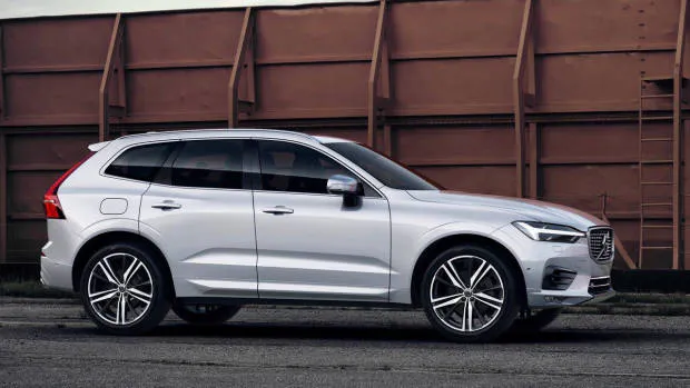 Volvo unveils XC60 T8 Polestar