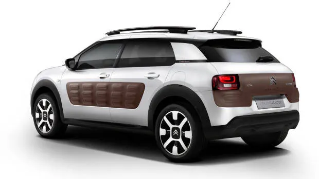 2018 Citroen C4 Cactus white rear