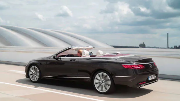 2018 Mercedes-AMG S-Class cabriolet brown side front