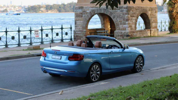 2018 BMW 230i Convertible Seaside Blue Side Profile