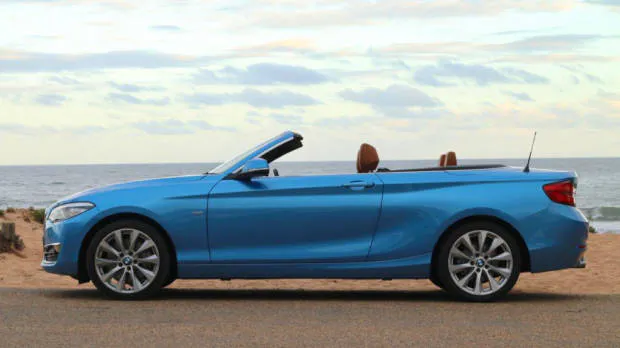 2018 BMW 230i Convertible Seaside Blue Side Profile