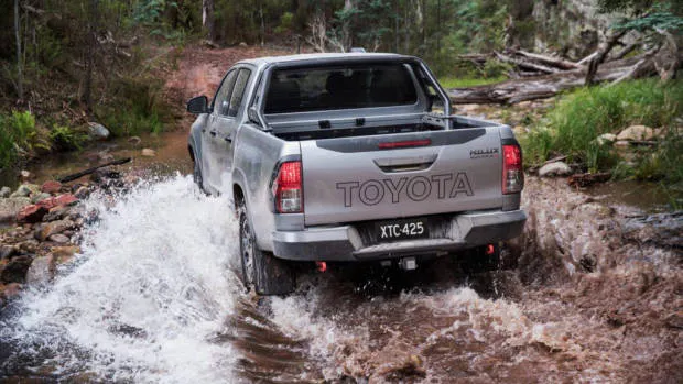 2018 Toyota HiLux Rugged X Review Off Road