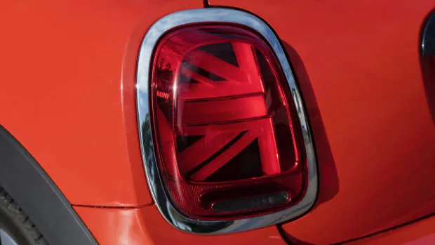 2018 MINI Cooper S Union Jack tailights