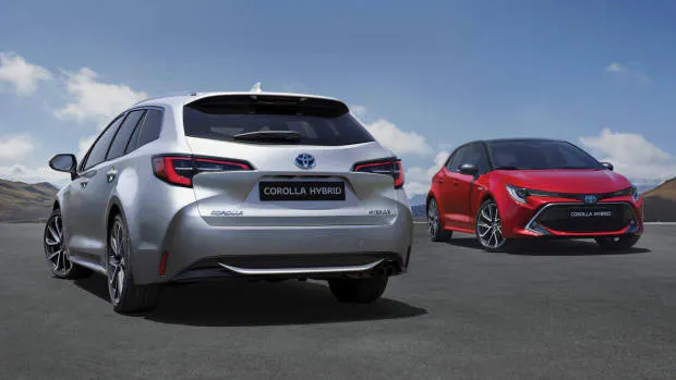 2019 Toyota Corolla Touring Sports + hatch