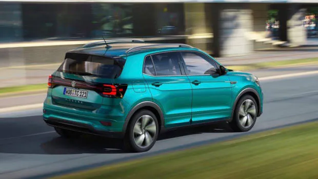 2019 Volkswagen T-Cross R-Line rear driving