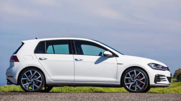 2019 Volkswagen Golf GTI Profile White