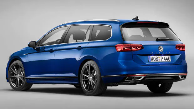 2020 Volkswagen Passat R-Line blue rear 3/4