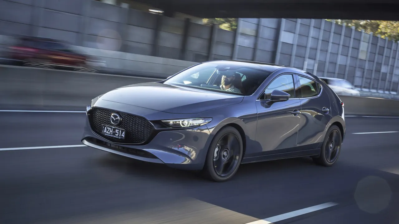 Mazda 3 G20 Evolve hatch 2019 review