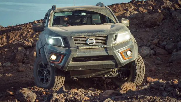 Nissan Navara Warrior grey front