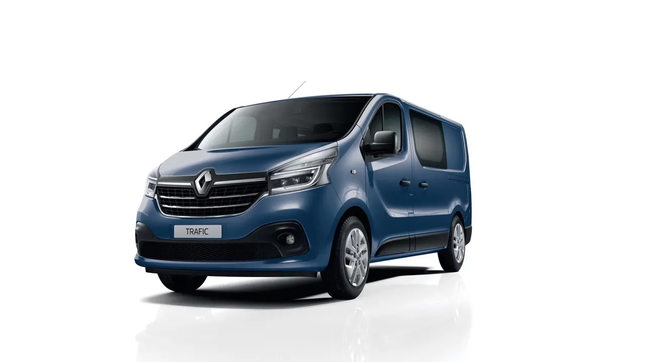 Renault Trafic, van choice of posties, refreshed for 2020