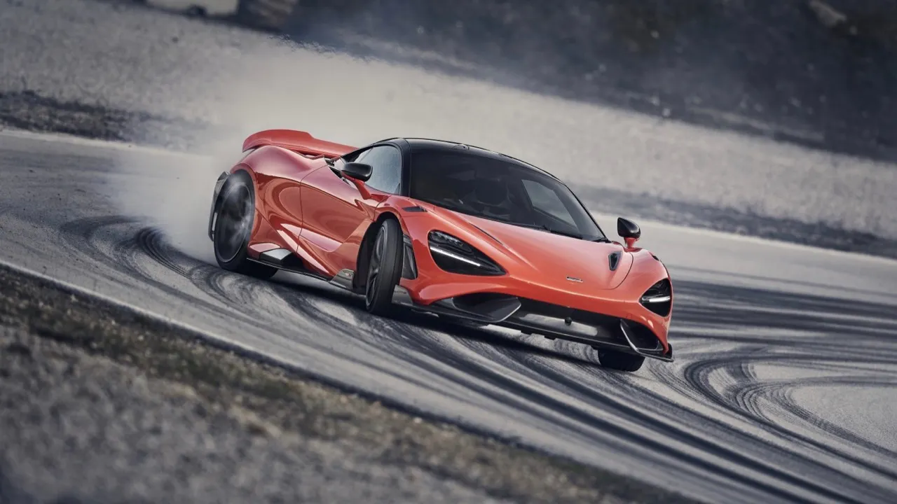 McLaren reveals 765LT with a long tail and oomph to spare