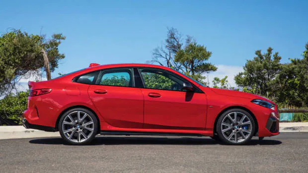BMW M235i Gran Coupe 2020 profile