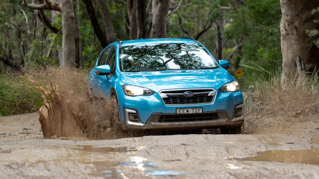 Subaru XV Hybrid 2020 review mud
