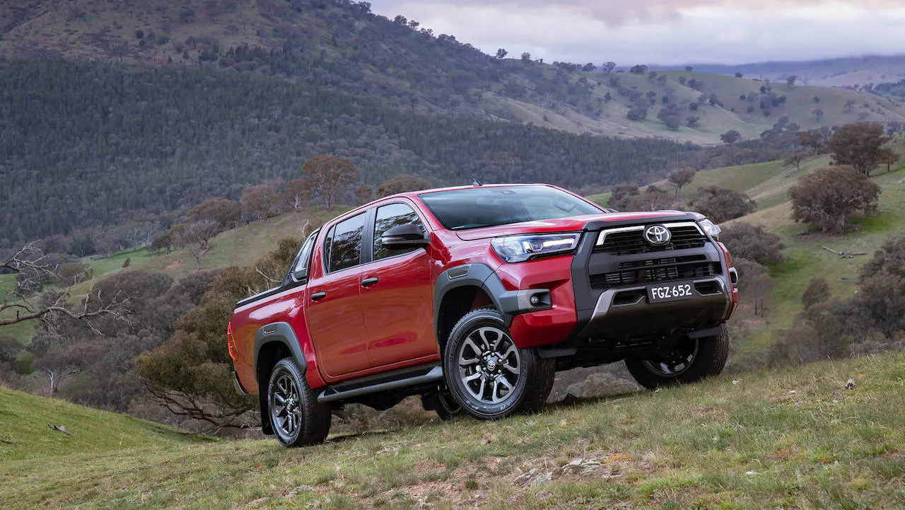 2020 Toyota Hilux SR5