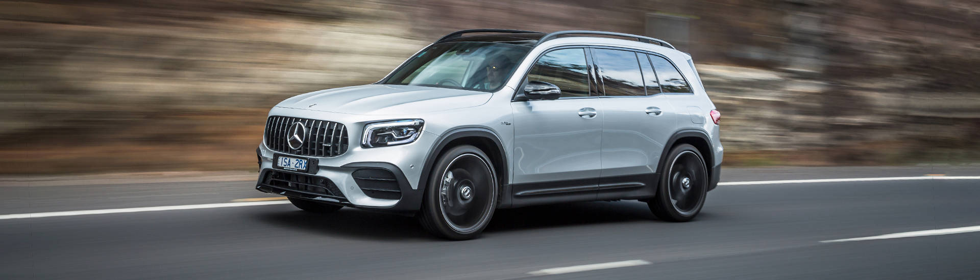 Mercedes-AMG GLB 35 2021 review
