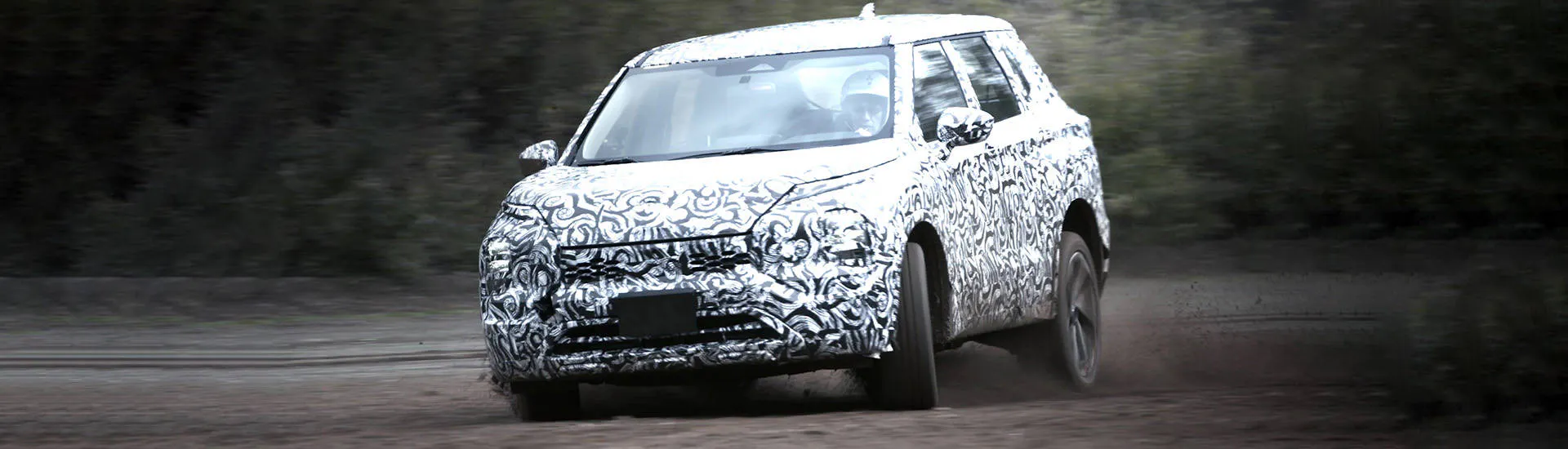 Mitsubishi Outlander 2021: all-new midsize SUV coming with a hybrid variant