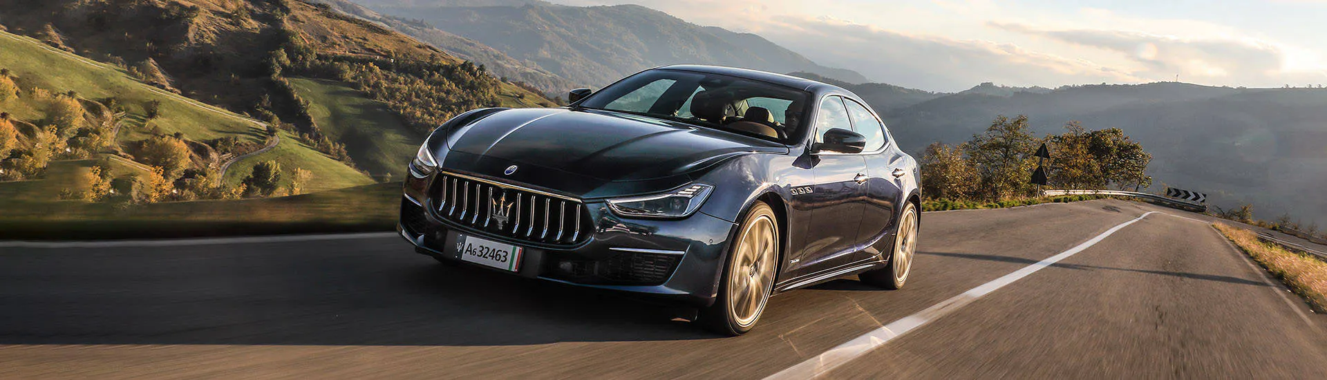 Maserati Ghibli 2021: sports sedan gets updated look, new tech