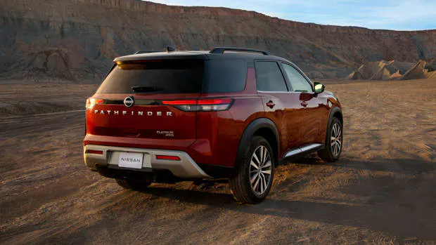 Nissan Pathfinder 2022 rear 3/4