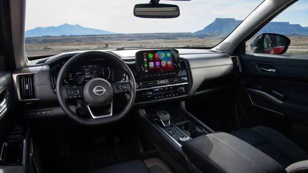 Nissan Pathfinder 2022 interior