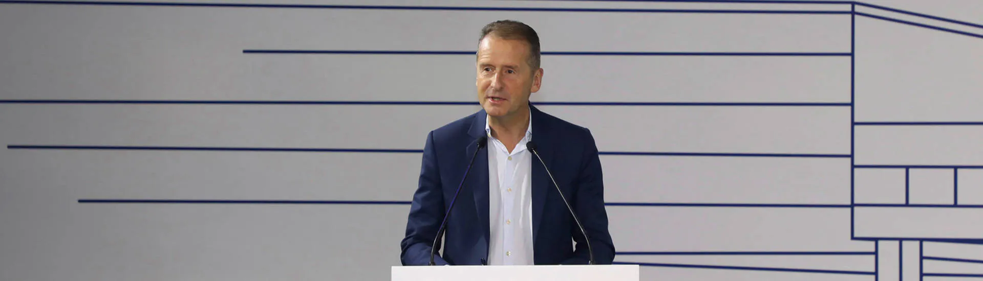 Volkswagen Group CEO labels hydrogen for cars “expensive, inefficient and slow”
