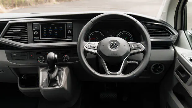 Volkswagen T61 van 2021 Runner interior