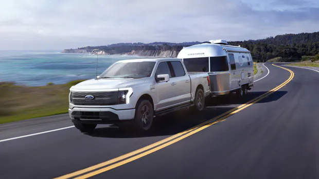 Ford F-150 Lightning 2022 towing