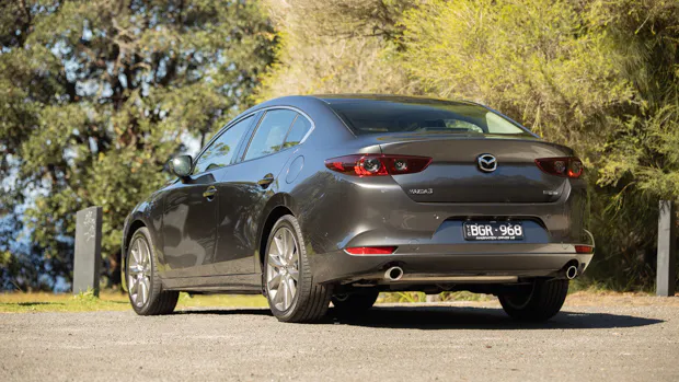 Mazda 3 G25 GT 2021 rear view