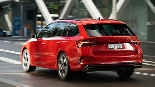 Skoda Octavia RS 2021 wagon red rear view