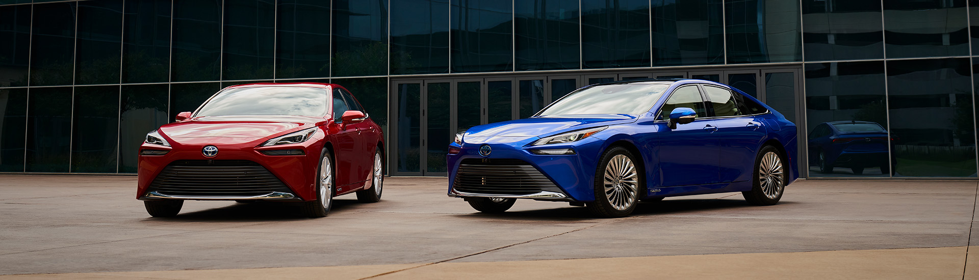 Toyota Mirai 2021: hydrogen-powered sedan now available on long-term lease