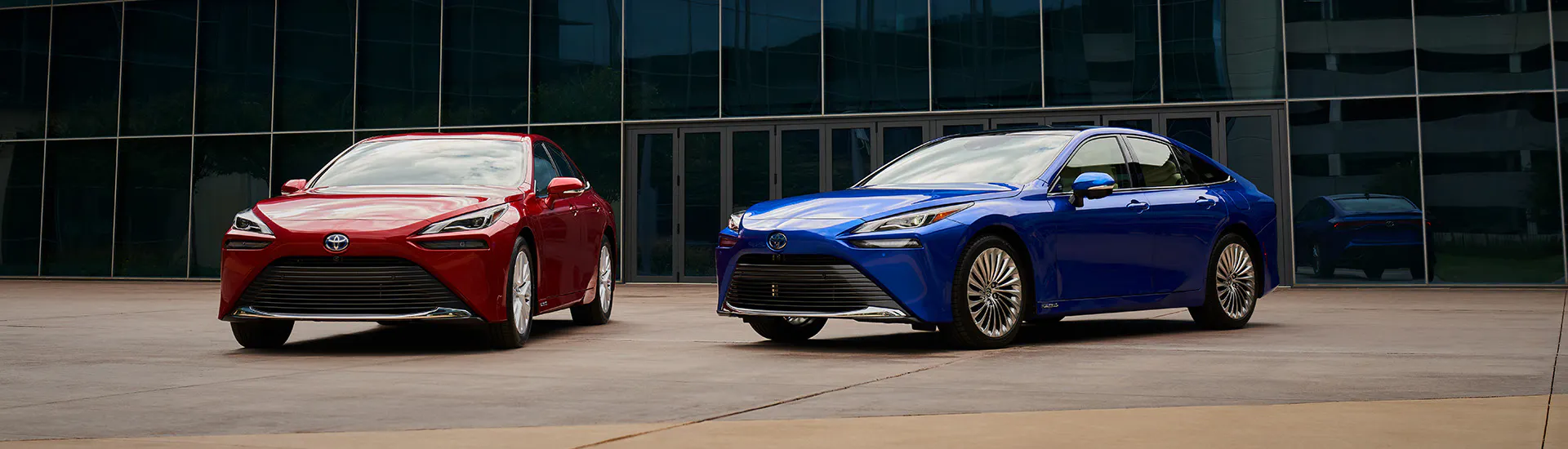 Toyota Mirai 2021: hydrogen-powered sedan now available on long-term lease