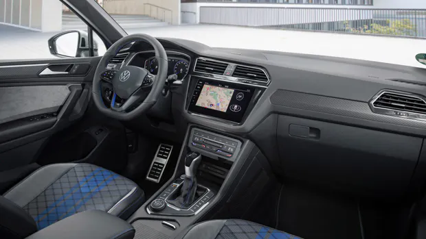 Volkswagen Tiguan R 2021 interior
