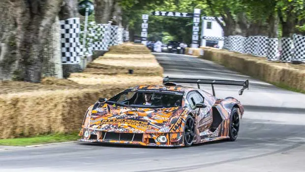 Lamborghini Essenza 2022
