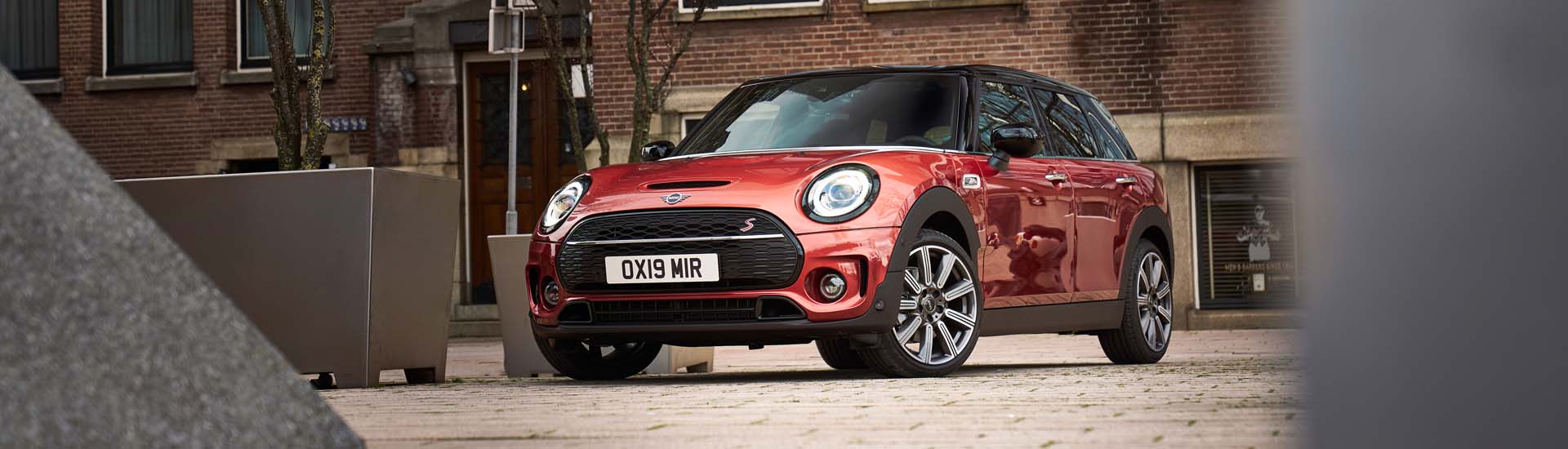 Mini Clubman 2021: quirky family wagon increase price of entry to $49,200