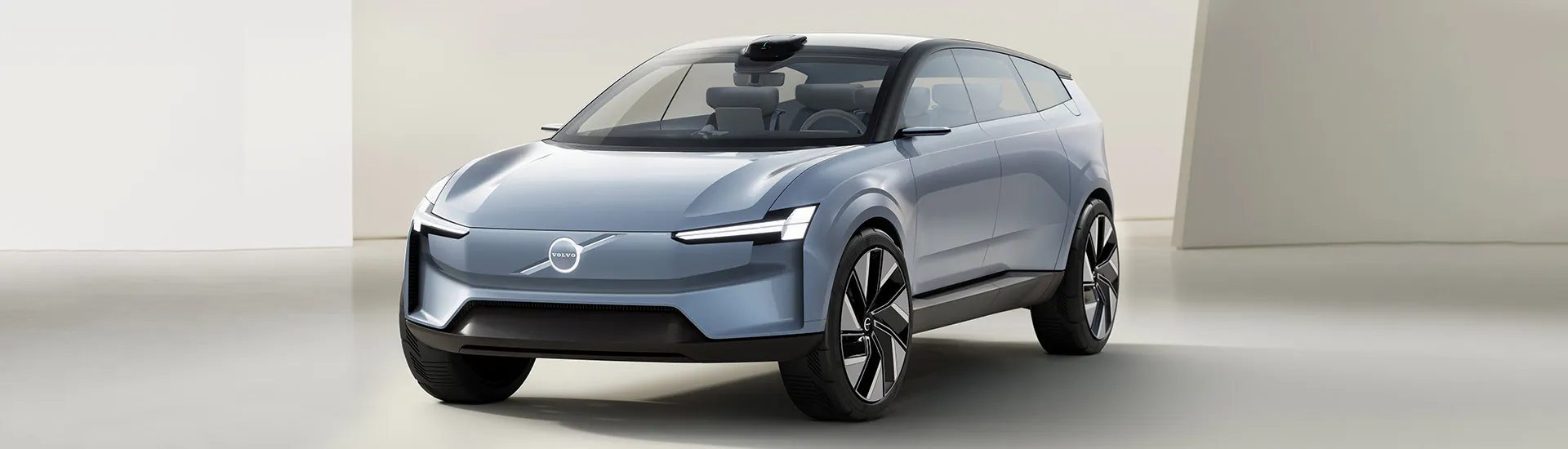 Volvo Concept Recharge previews new design ahead of XC90 launch